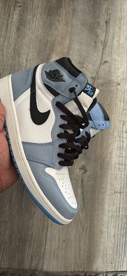 Jordan 1 University blue