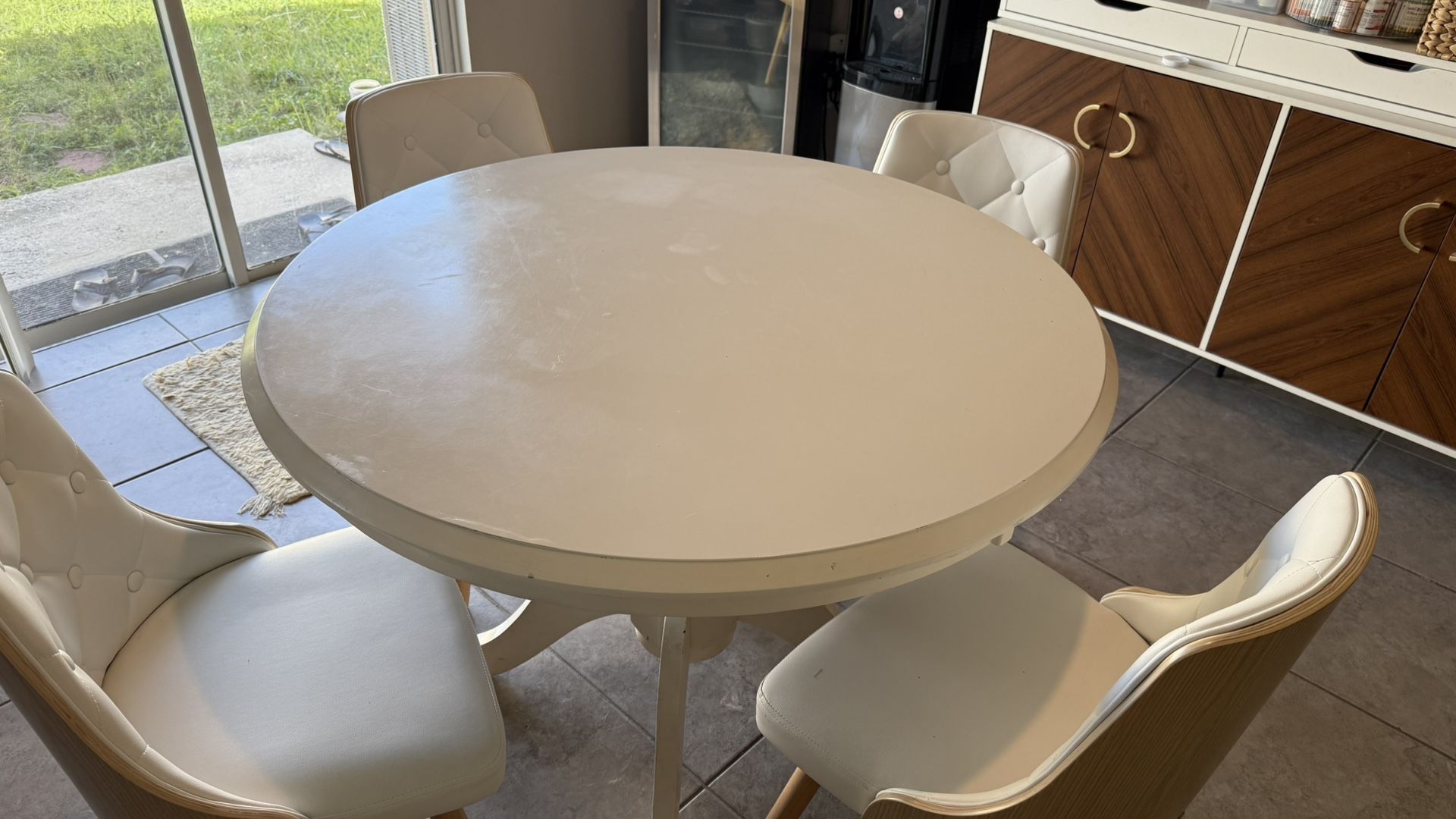 White Dining table Solid Wood