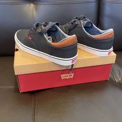Levi’s Sneaker 9.5M (Men’s) Navy