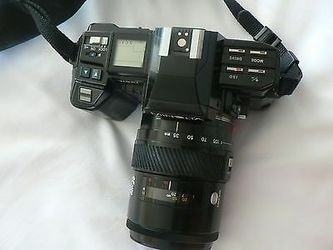 Minolta 7000 camera