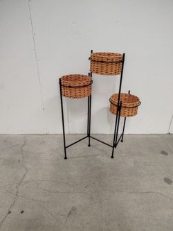Basket Stand