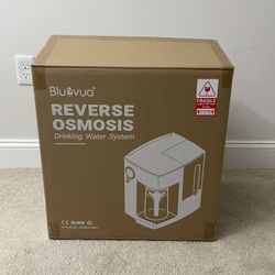 Water purifier. Bluevua RO100ROPOT Countertop RO System (Great Condition, Box Included)