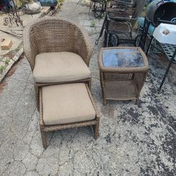 Outdoor Patio Chair Ottoman And Side Table