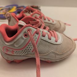 Under Armour Girls Softball Cleats - Size 10K (Pink/White)