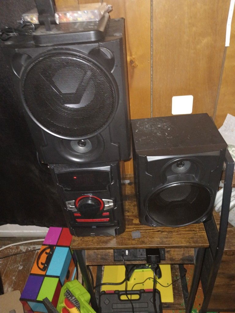 speakers