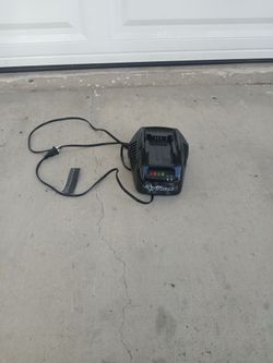 Echo battery charger