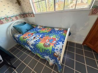 Kid Bed