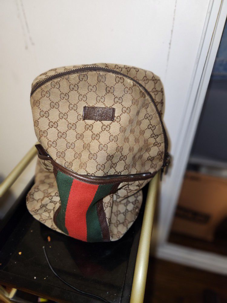 lol Ministerium endnu engang Vintage Gucci Backpack for Sale in Berkeley, CA - OfferUp