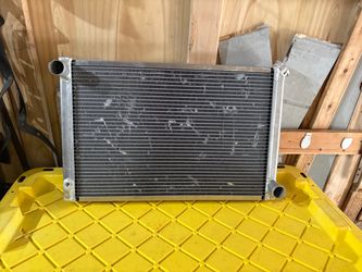 Be cool aluminum radiator about 26”x17” Don’t know What it goes to . $150 or trade (over $700 new)