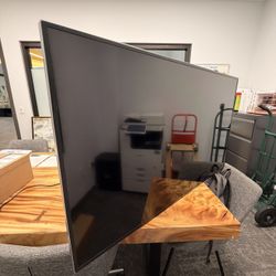 RCA 55” Smart TV (Full HD) – Used (Like New)