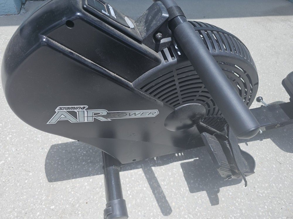 Stamina Rowing Machine