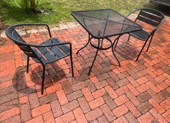 Iron cast Square outdoor dining table with iron chairs
