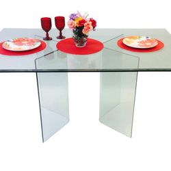 Glass Table 585 Vee Dining Table 