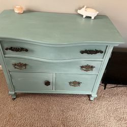 Antique dresser 