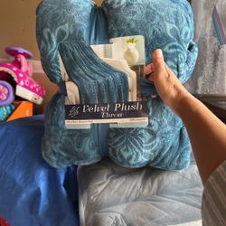 Blanket 60 In By 70 In $20