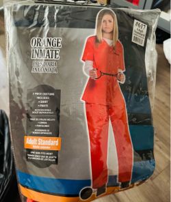 Women’s inmate orange standard prisoner costume