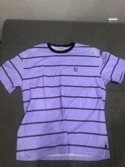Sz L Globe/Obey Tshirt (color change in heat)
