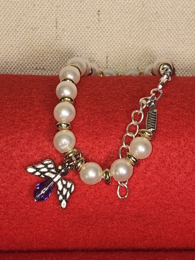 Angel Pendant Bracelet