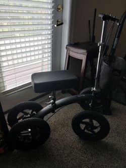 BodyMed Knee Scooter