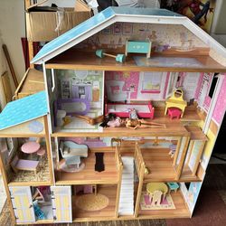 Doll House