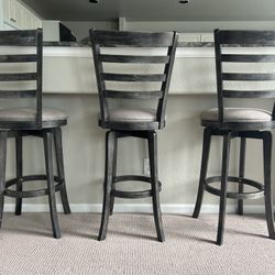 Swivel Bar Stools 