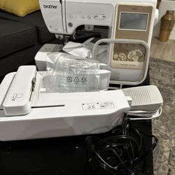 Sewing Machine + Extras