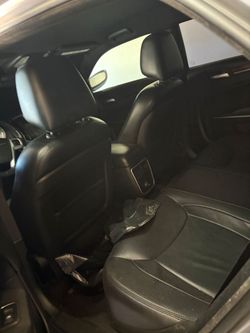 Chrysler 300 Parts