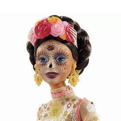 2020 Barbie Dia De Los Muertos Day of the Dead Pink Doll NEw