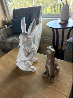 Vintage bunny set