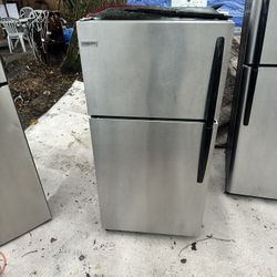 Frigidaire Stainless Steel Top Freezer Fridge 