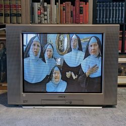 Sony WEGA 27" Trinitron CRT TV Retro Gaming, Component Inputs, Great Picture