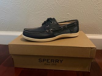 Women’s Sperry Size 6