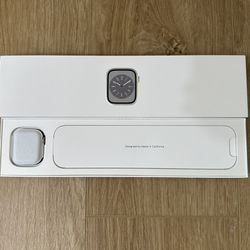 Apple Watch Series 8 GPS + Cellular 41mm Silver Stainless Steel Case with White Sport Band - S/M 