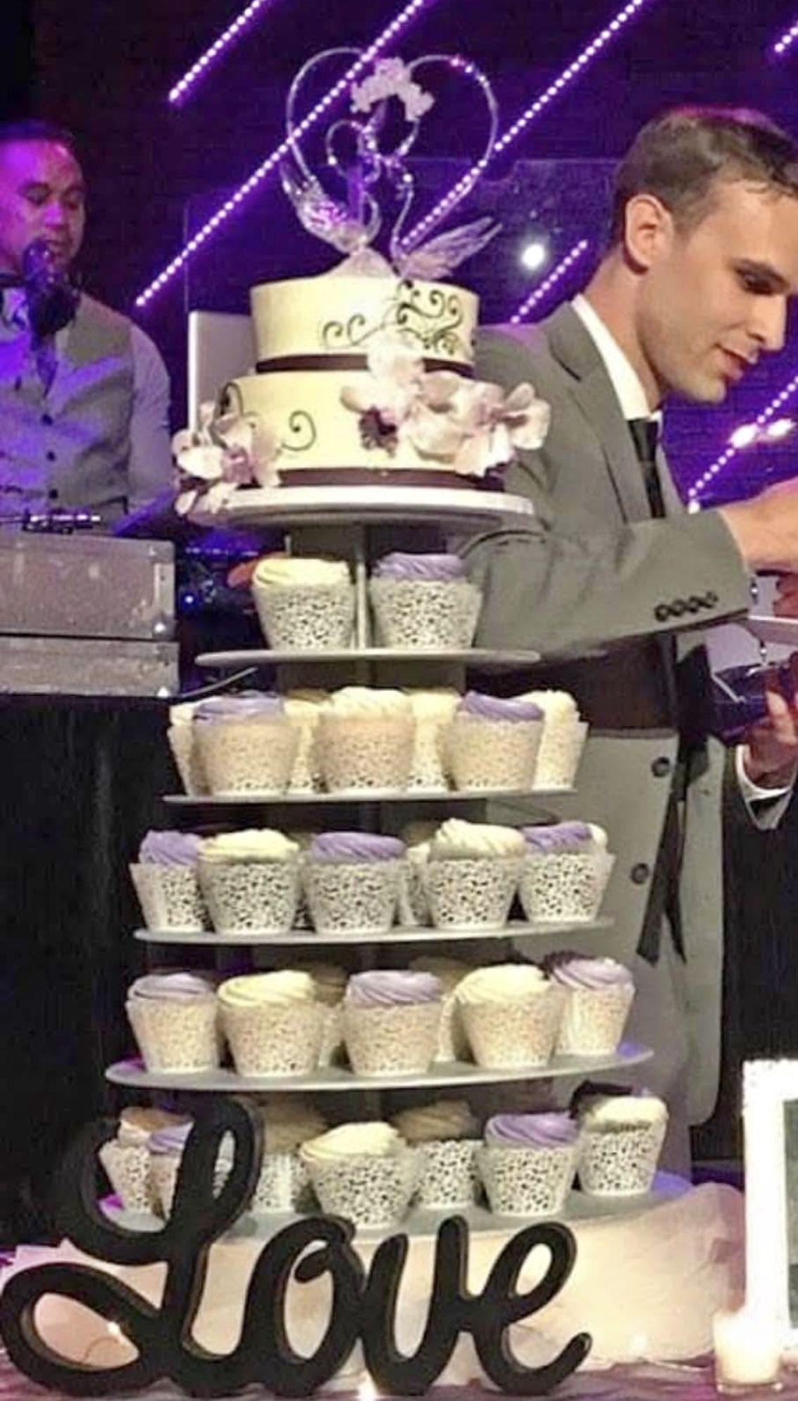 Sturdy Wooden silver cupcake stand 5 tier