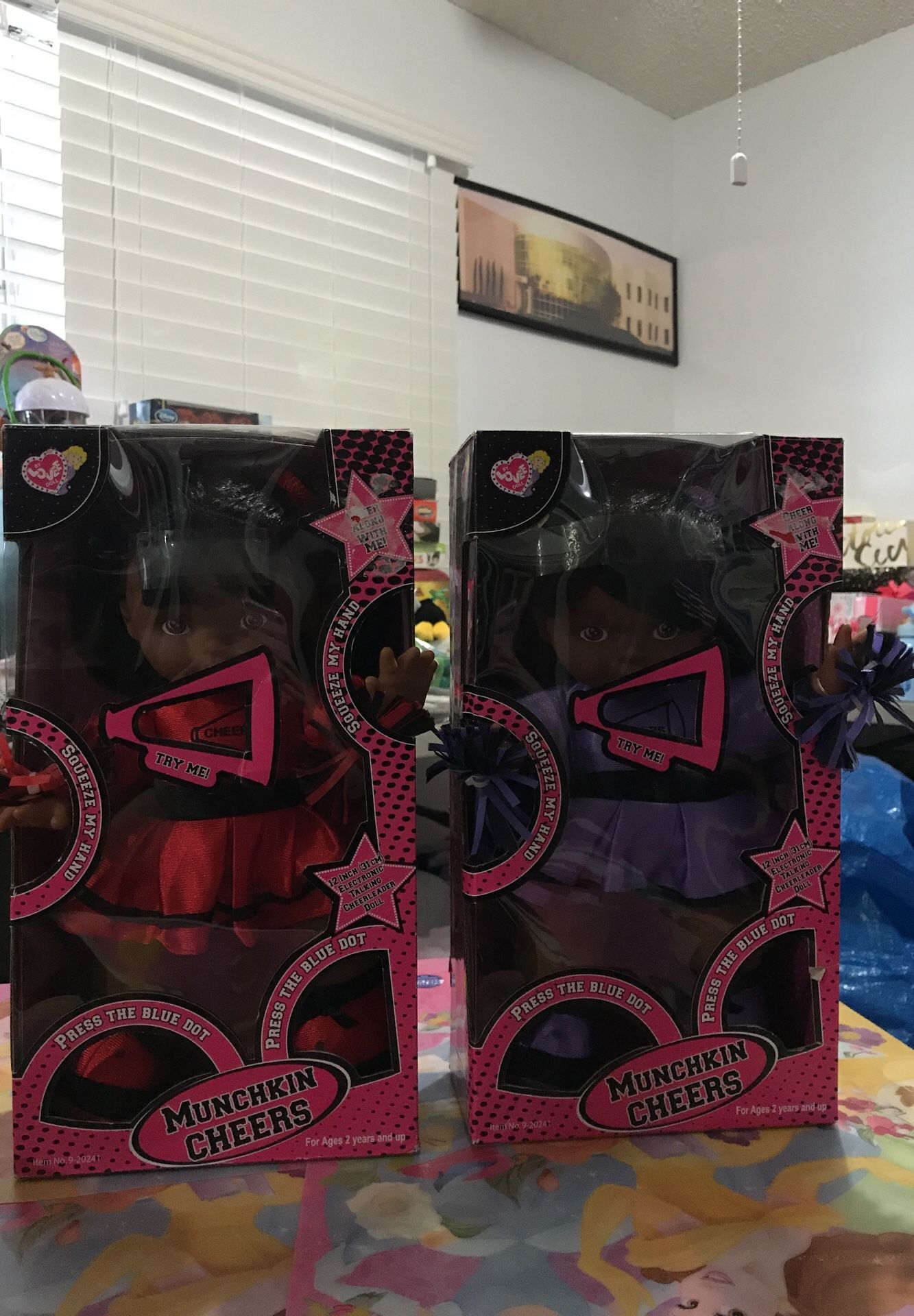 Munchkin Cheers Electronic Talking Cheerleader Dolls