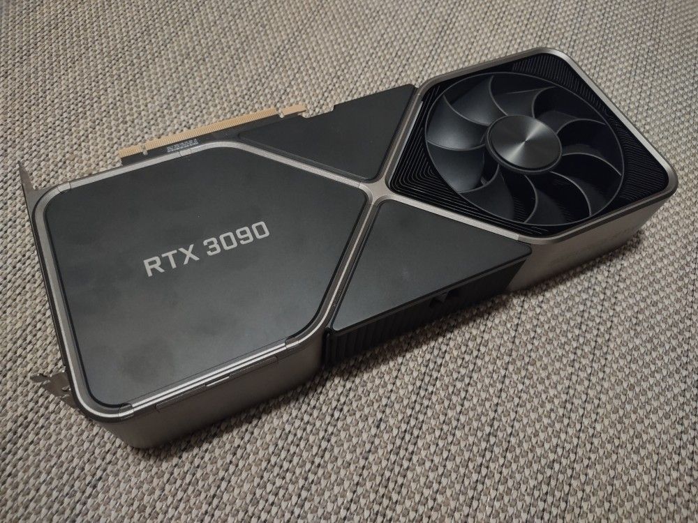 RTX 3090 Founder's Edition 24GB VRAM