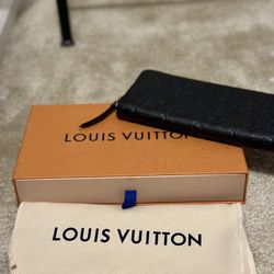 Louis Vuitton Empreinte Clemence Wallet- Black