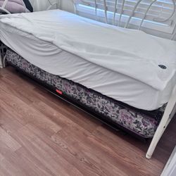 Vintage -Twin Bed Bundle 