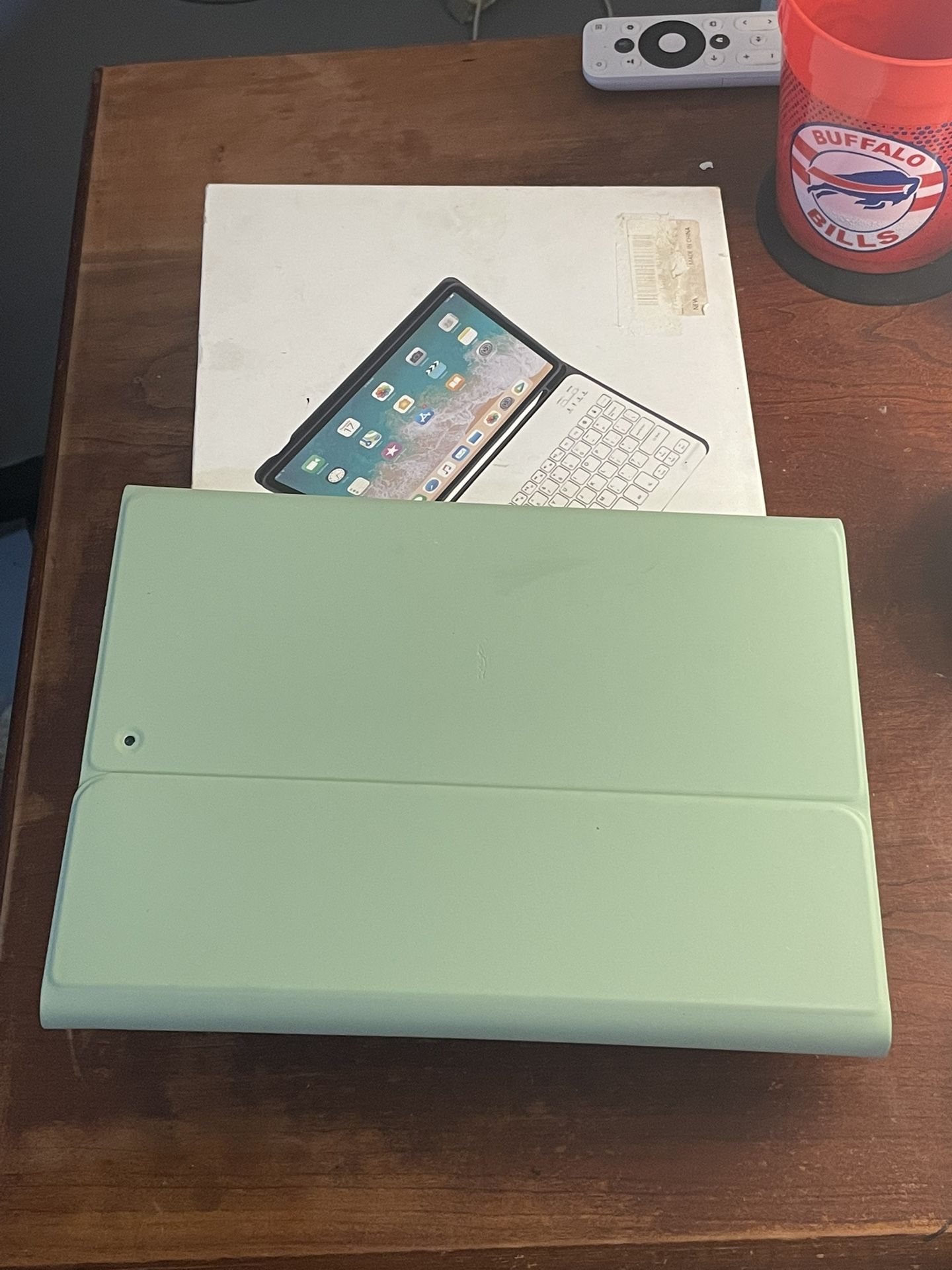 New kenke folio keyboard case for the apple iPad 11 pro
