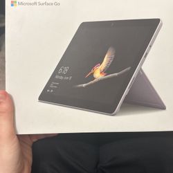 Microsoft Surface Go