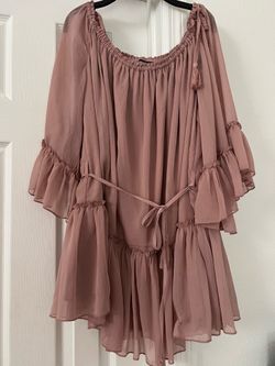 New In The Beginning Los Angeles Ruffled Top Sz Small