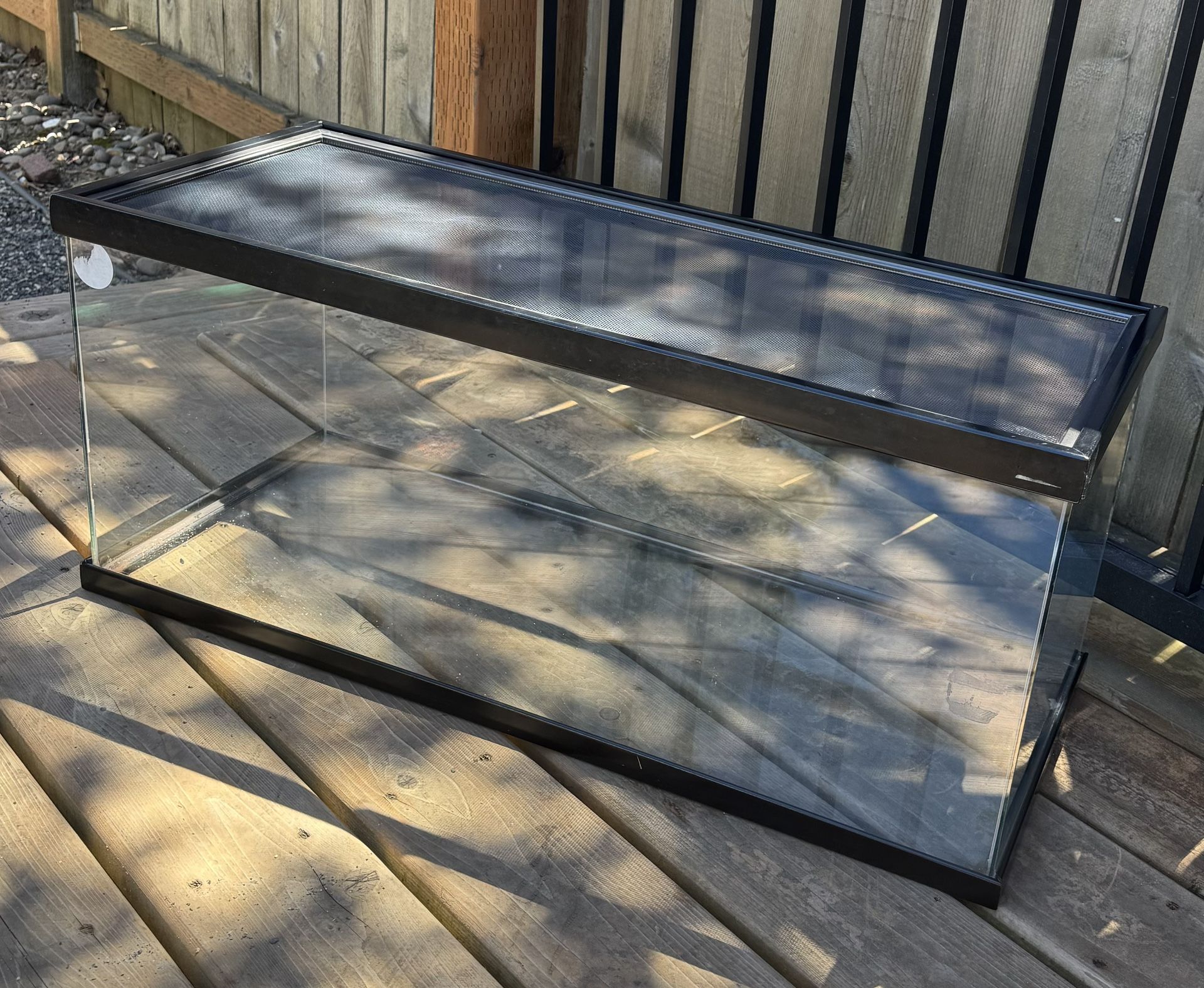 20 gallon tank for lizards or fish