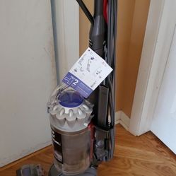 Dyson Ball Animal 2 Upright Vacuum, Like New…