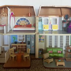 Hannah Montana Doll House