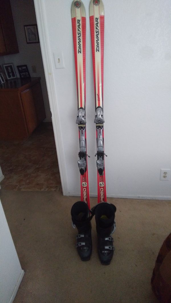 Snow skis for Sale in Perris, CA OfferUp