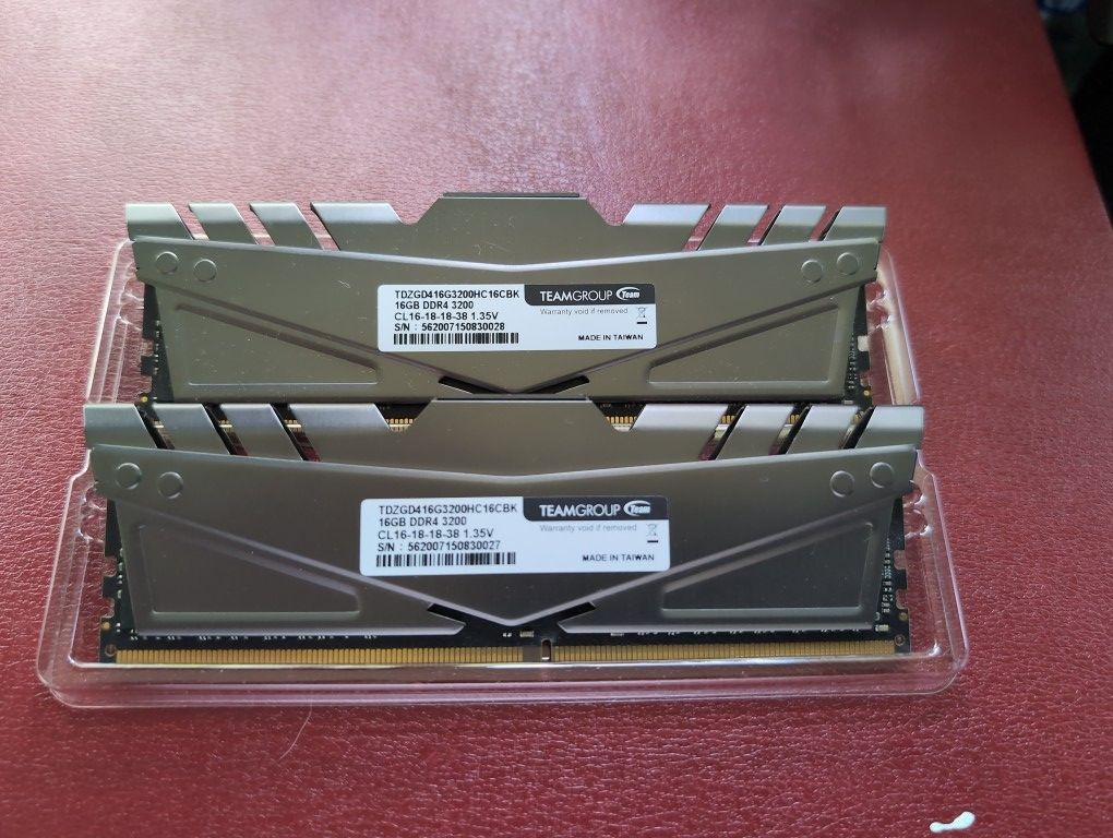 32GB DDR4 RAM