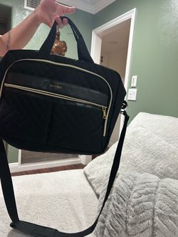 IGOLUMON Black Quilted Tote Bag with Crossbody Strap