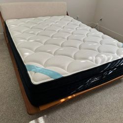 Dreamcloud Premier King Mattress