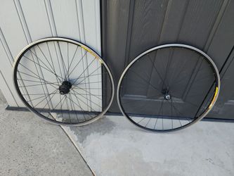 700c - MAVIC CXP22 - 8/9/10 Shimano HG freehub