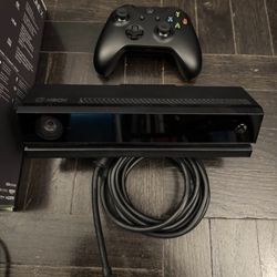 Xbox One X With Controller 